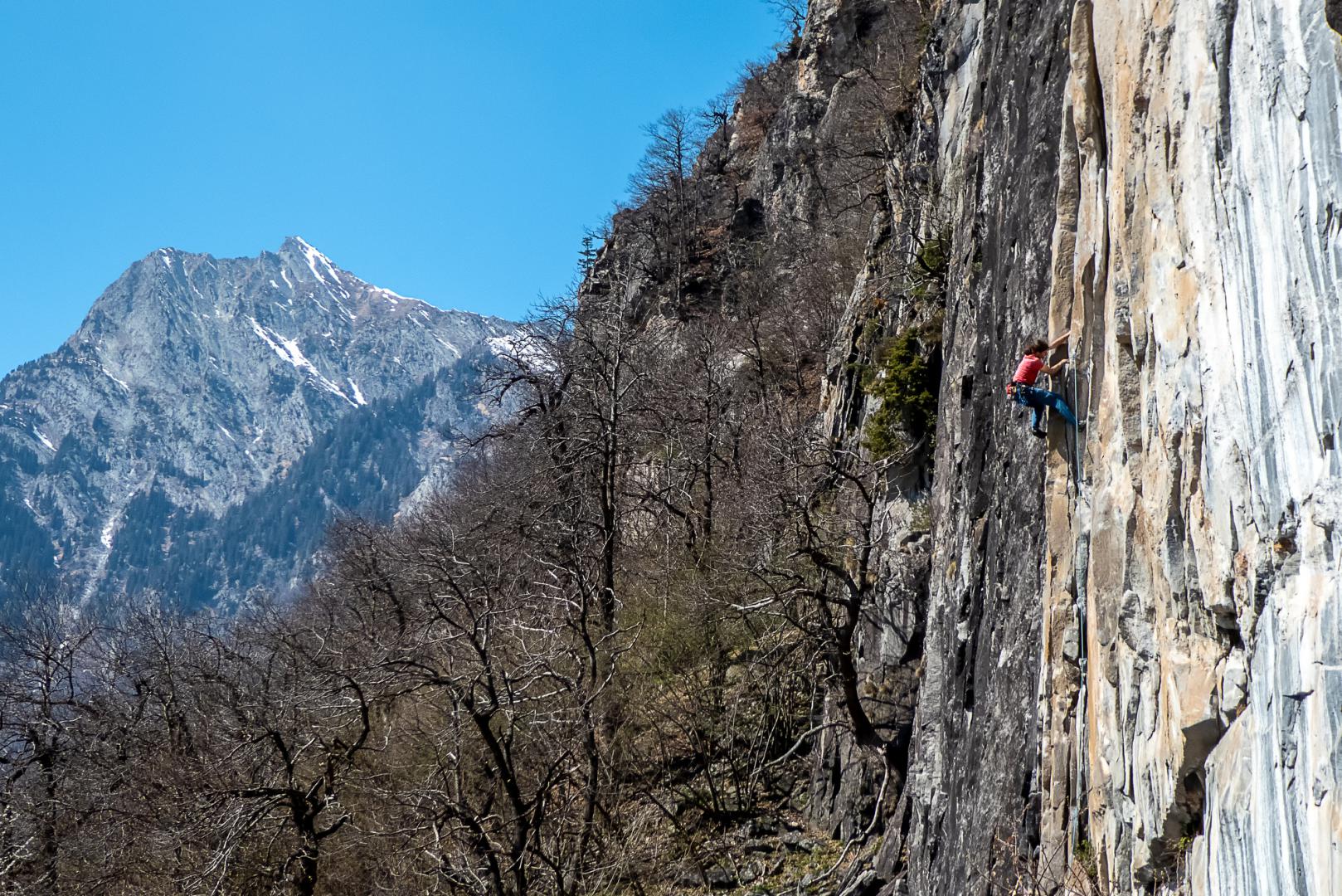 Climbing at Prato Tessin